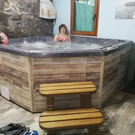 ホテル Rai コプリフシティツァ